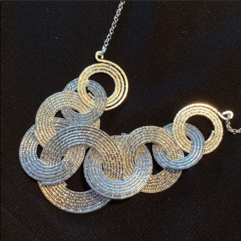 Sterling Silver Necklace 925 Italy 18” joined coiled circles rings NWT NEW - Picture 2 of 7